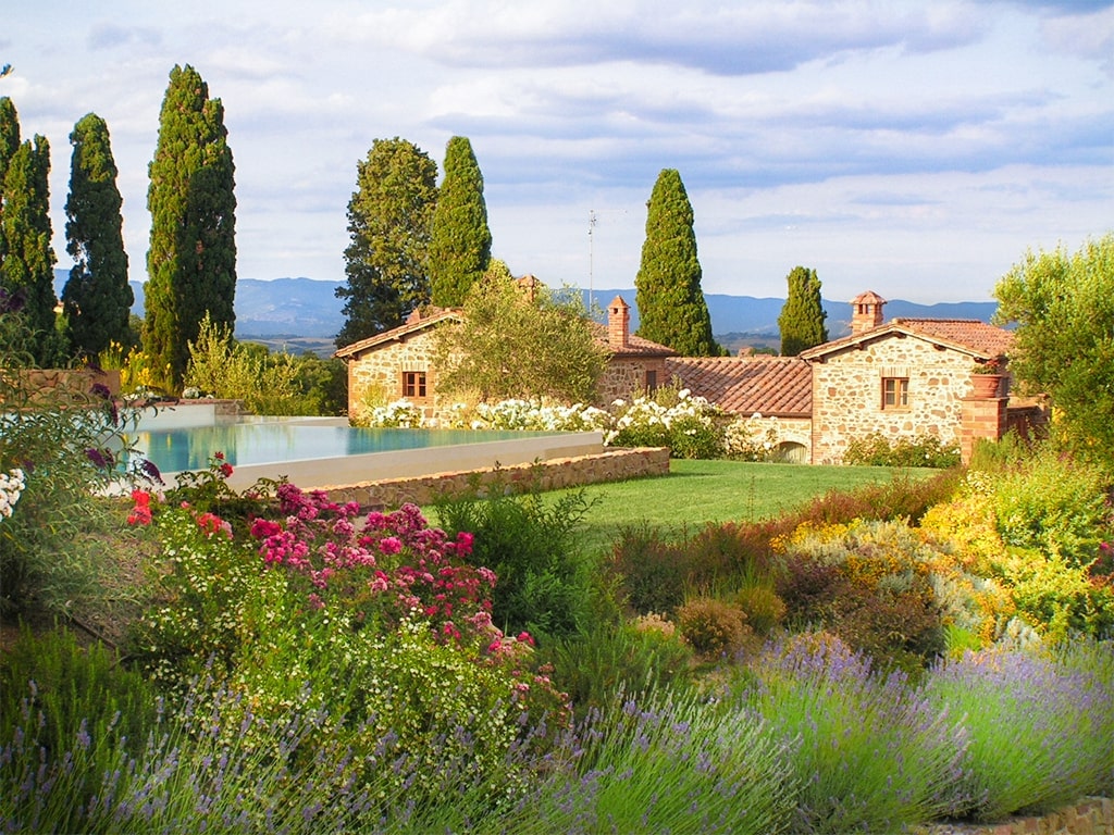 Villa S. Ansanino in Pari, Italy