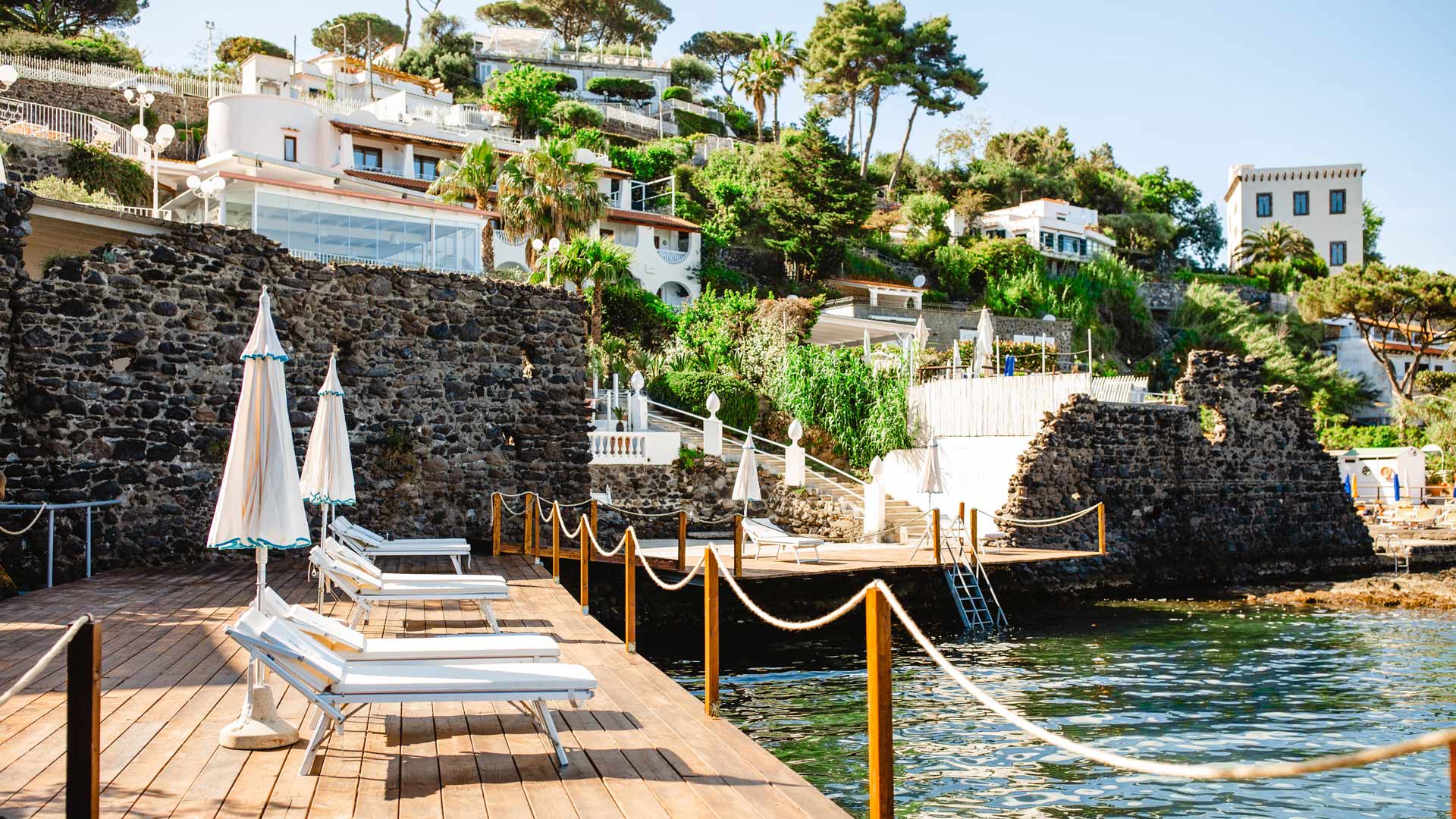 Strand Hotel Delfini
