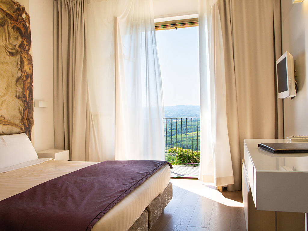 Hotel Castello di Santa Vittoria in Santa Vittoria DʼAlba, Italy