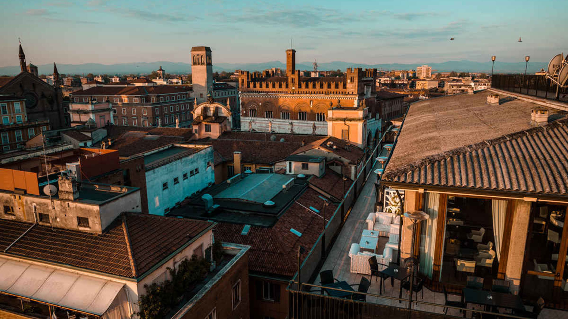 Grande Albergo Roma in Piacenza, Italy